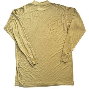 Frog Flame Resistant Long Sleeve high neck tee. Men’s medium. Soft.​​​​​​
